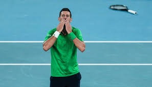 棒球帽从赛场装备到潮流符号的演变