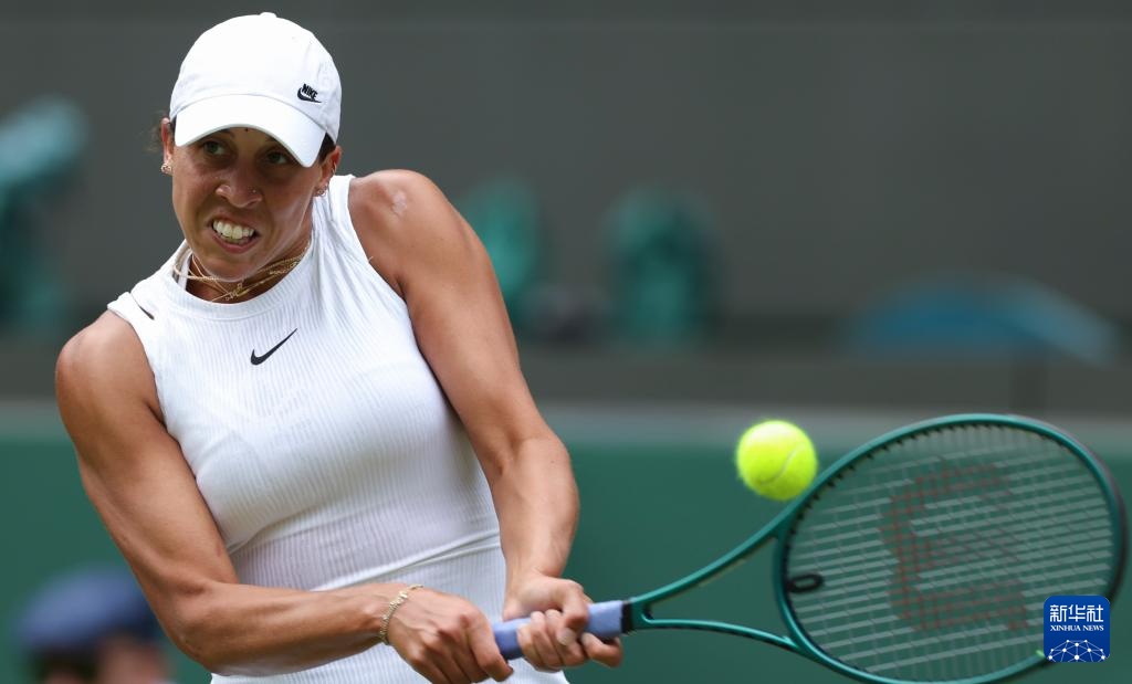 在进攻端 在进攻端